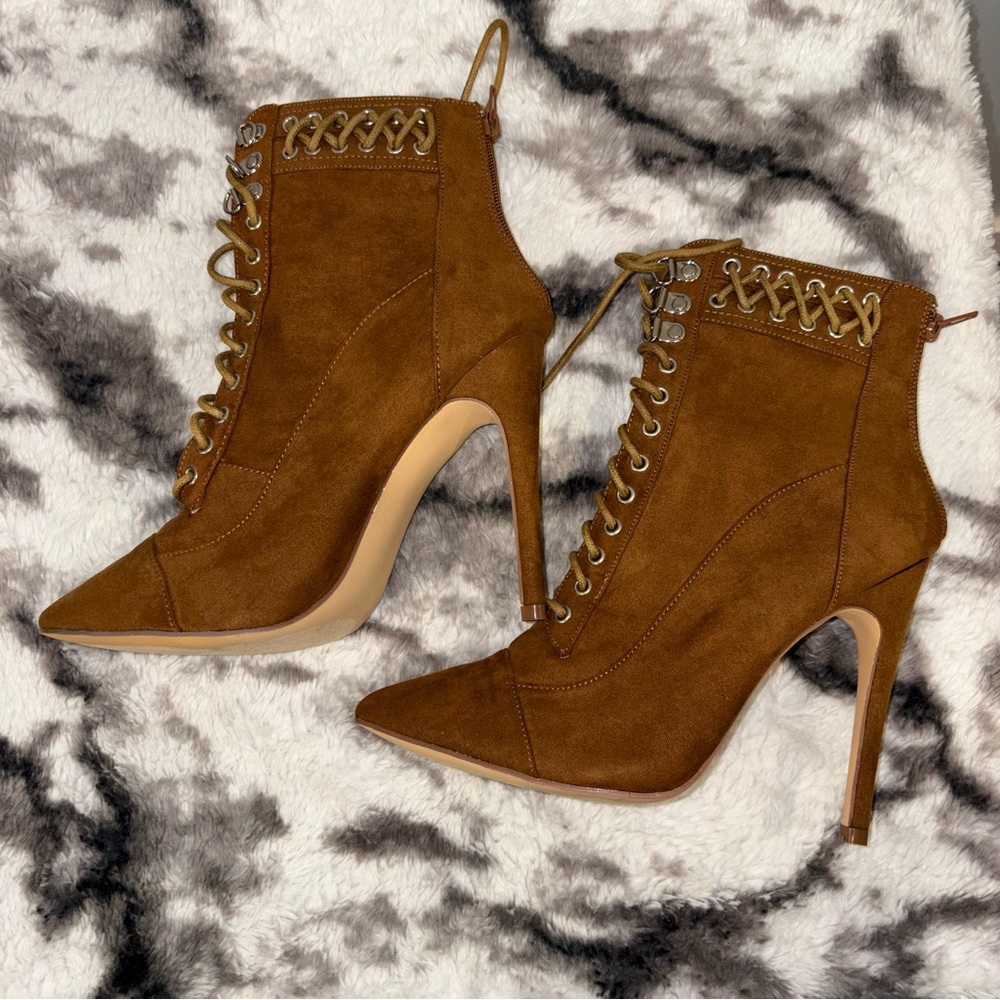 Shoe Dazzle-Brown Lace-Up Heeled Boots
